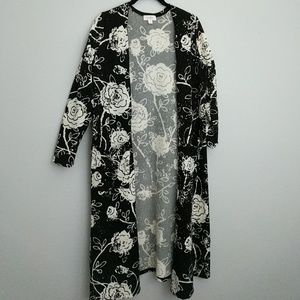 🚨 Unicorn Alert 🚨 LuLaRoe Sarah